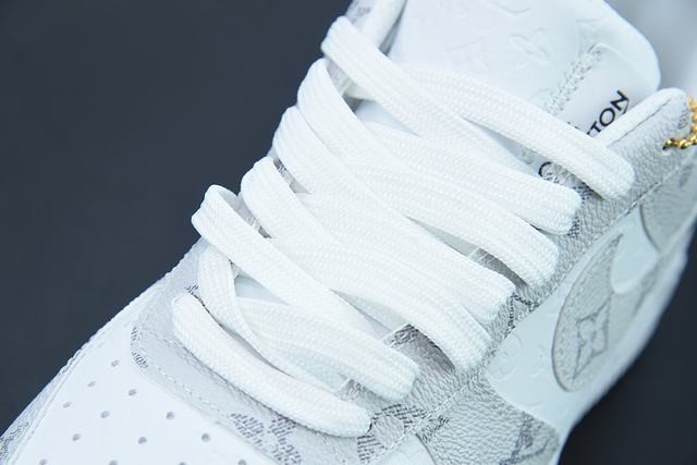 x Air Force 1'07 x Air Force 1'07