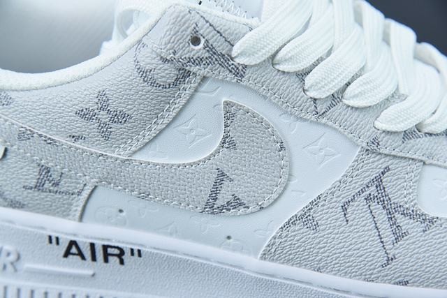 x Air Force 1'07 x Air Force 1'07