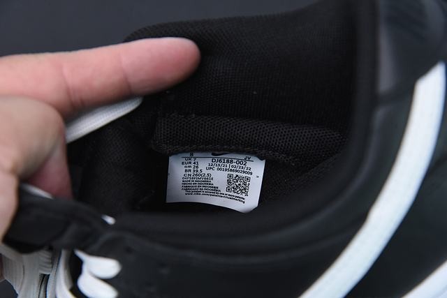 Nike Dunk Low Black White (2022) Nike Dunk Low Black White (2022)