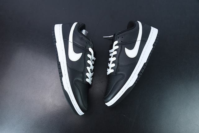Nike Dunk Low Black White (2022) Nike Dunk Low Black White (2022)