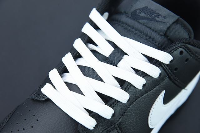 Nike Dunk Low Black White (2022) Nike Dunk Low Black White (2022)
