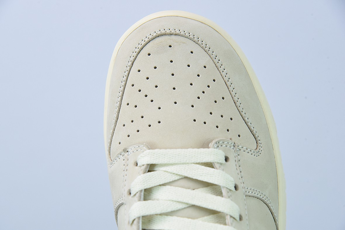SB Dunk Low LX SB Dunk Low LX