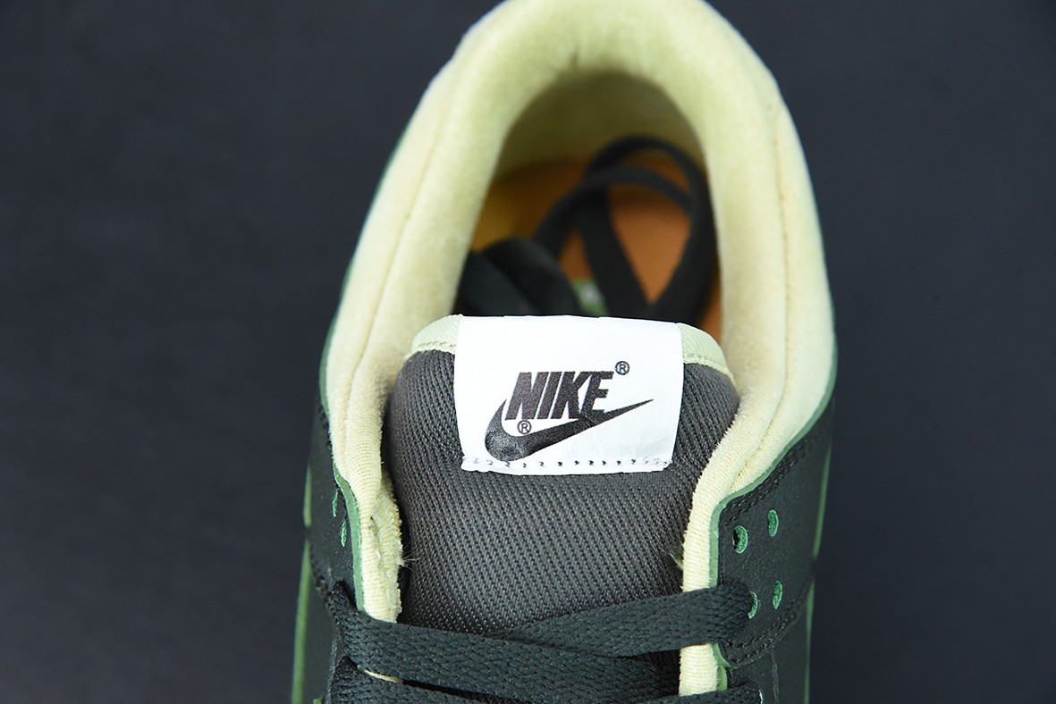 Nk SB Dunk Low Nk SB Dunk Low