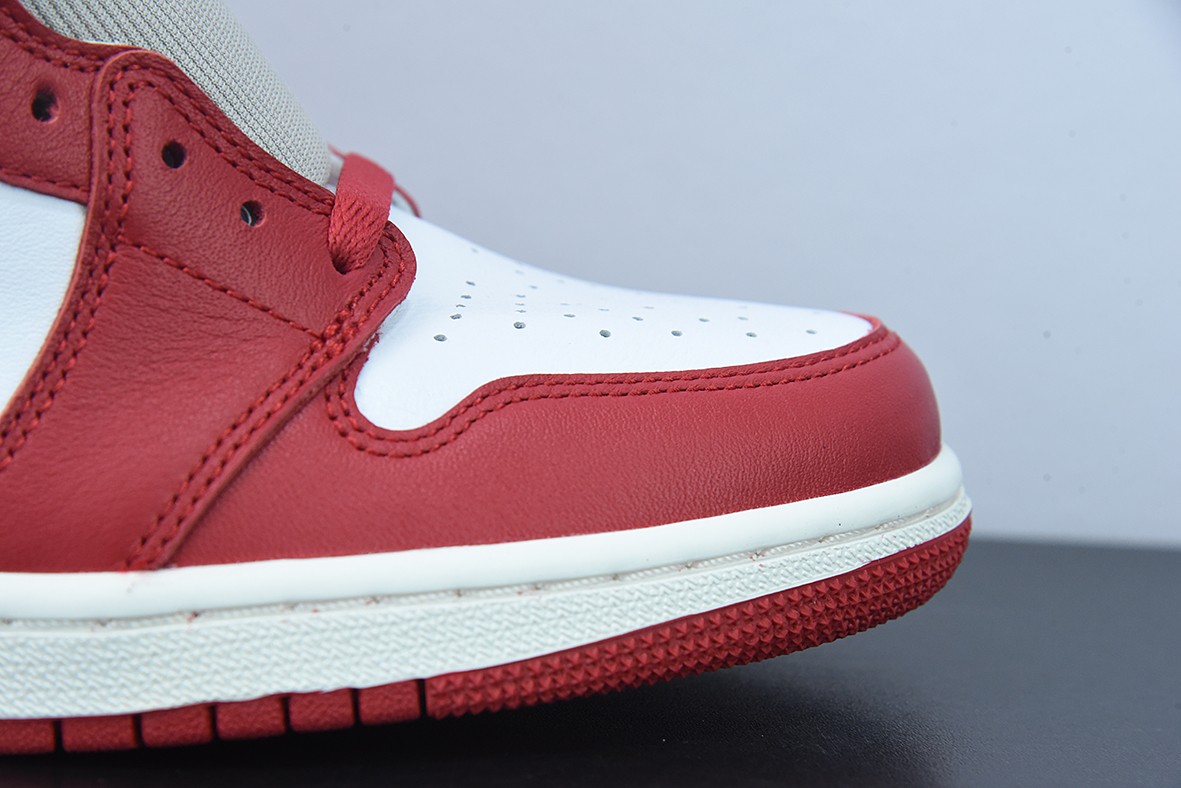 Air Jordan 1 High OG WMNS “Newstalgia” Air Jordan 1 High OG WMNS “Newstalgia”