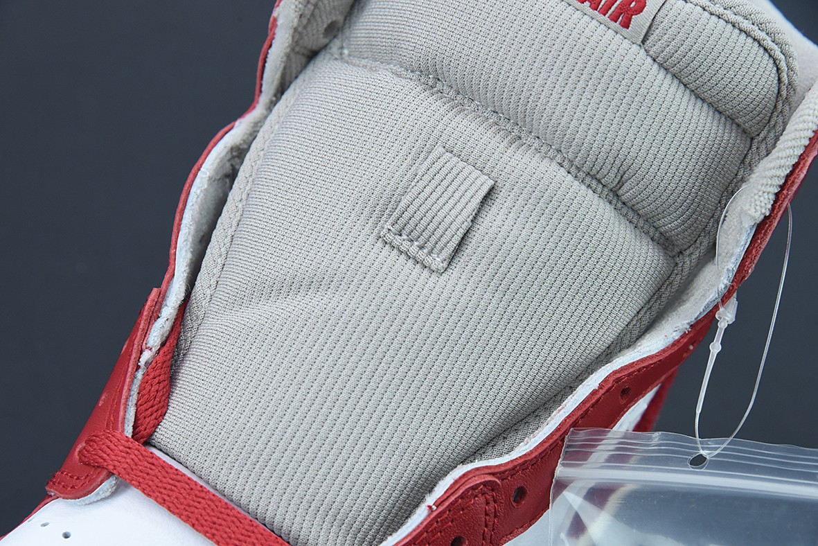 Air Jordan 1 High OG WMNS “Newstalgia” Air Jordan 1 High OG WMNS “Newstalgia”