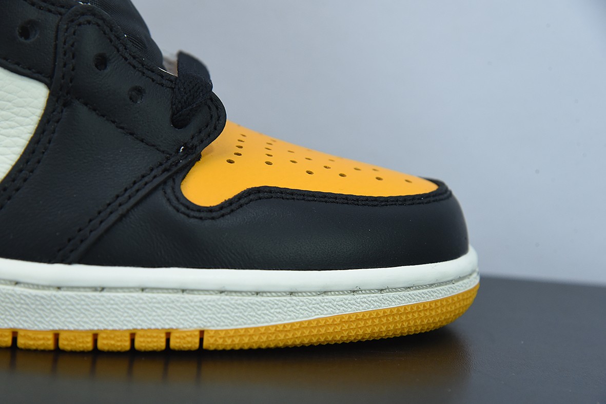 Air Jordan 1 High OG “Yellow Toe” Air Jordan 1 High OG “Yellow Toe”