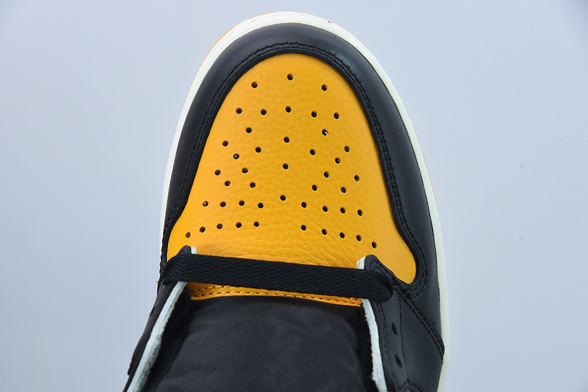 Air Jordan 1 High OG “Yellow Toe” Air Jordan 1 High OG “Yellow Toe”