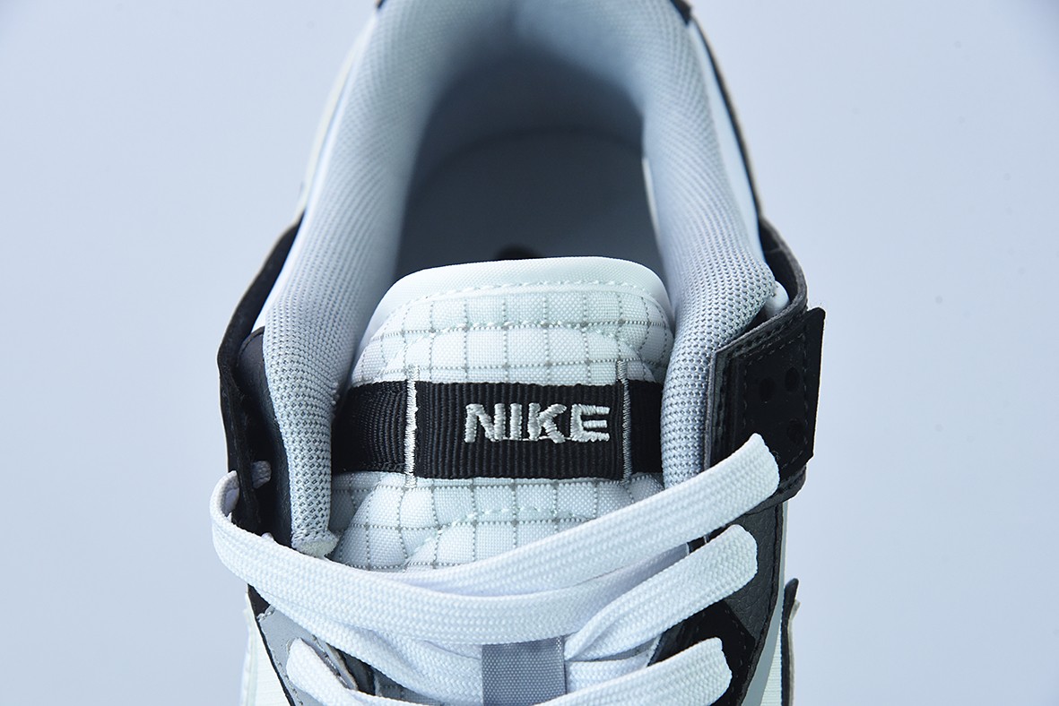 SB Dunk Scrap Low SB Dunk Scrap Low