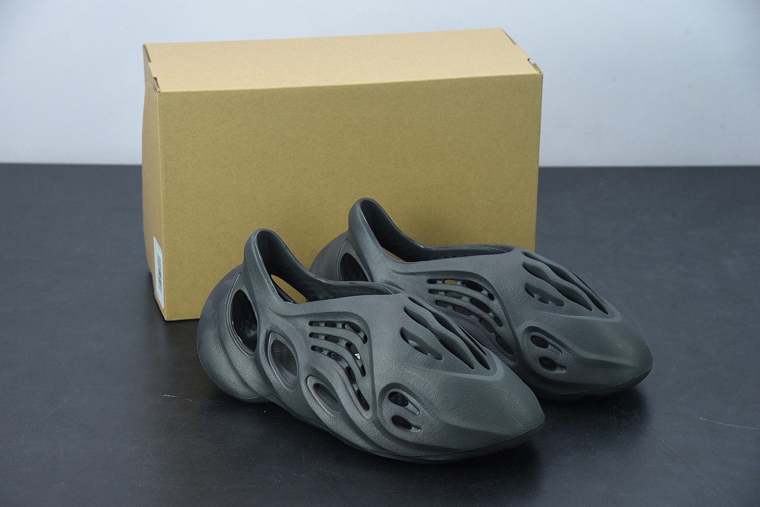 AD Yeezy Foam Runner AD Yeezy Foam Runner
