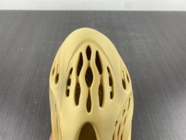 Yeezy Foam Runner “Desert Sand” Yeezy Foam Runner “Desert Sand”