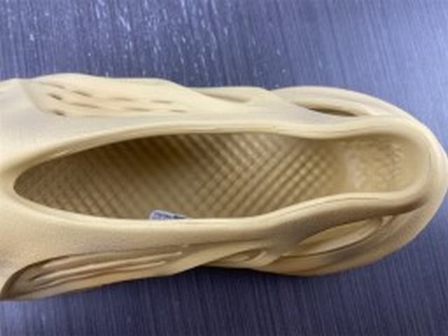 Yeezy Foam Runner “Desert Sand” Yeezy Foam Runner “Desert Sand”