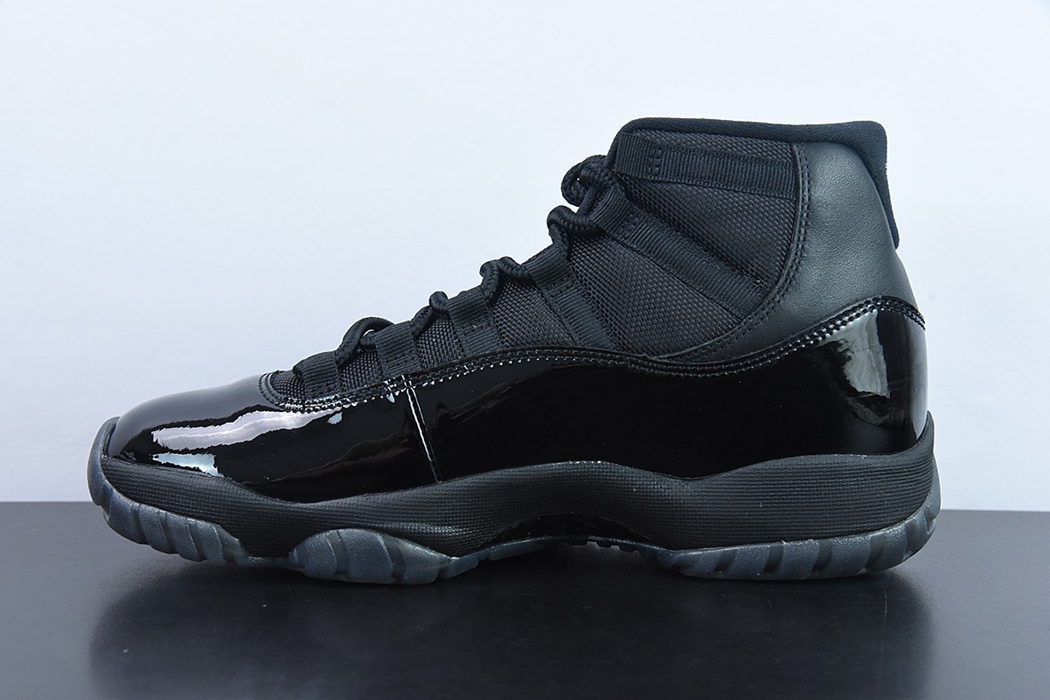 AJ 11 Retro “Gamma” AJ 11 Retro “Gamma”