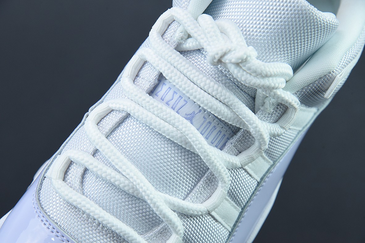 AJ11 Retro Low AJ11 Retro Low