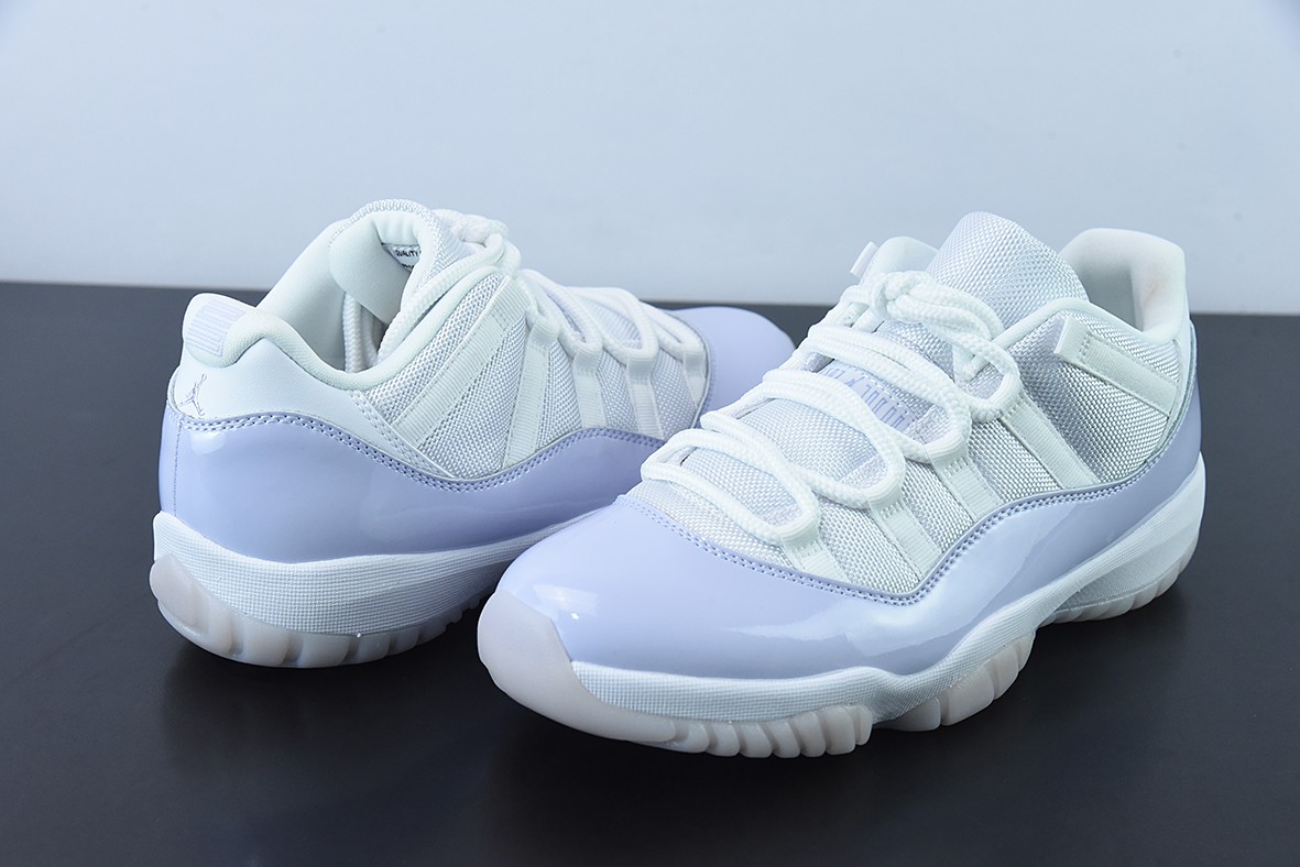 AJ11 Retro Low AJ11 Retro Low