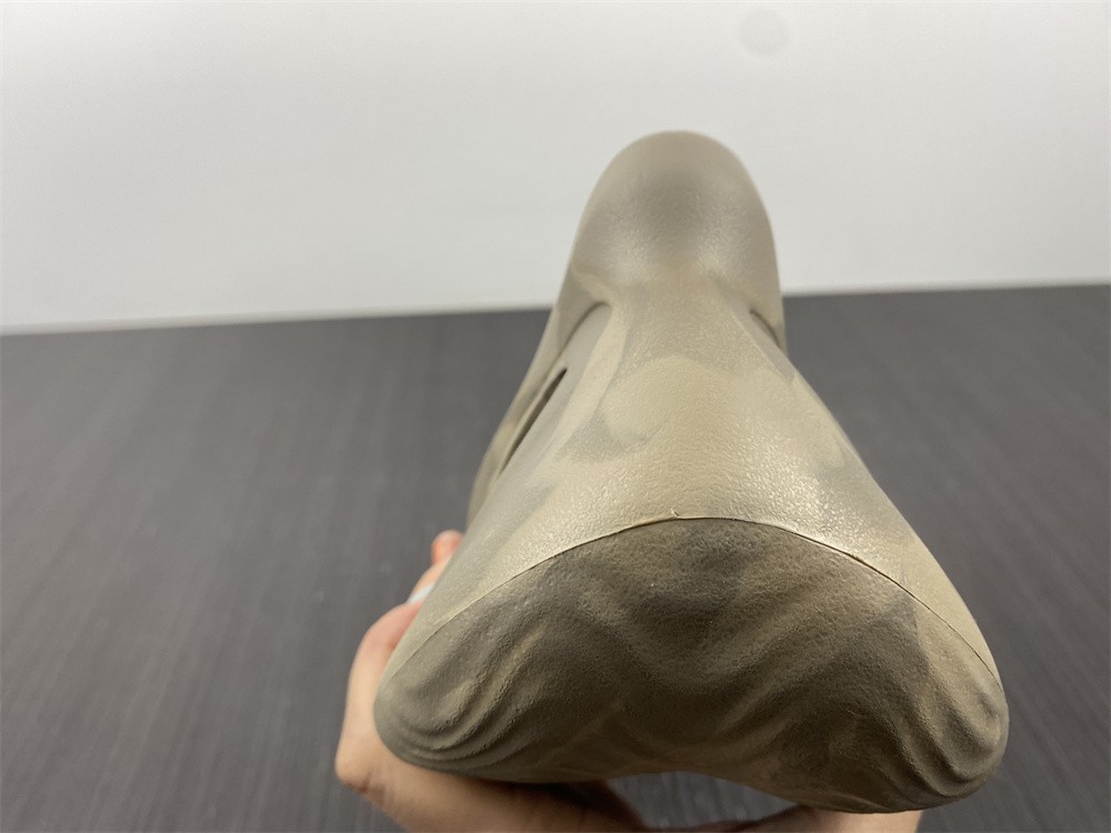 Adidas Yeezy Foam RNNR Stone Sage Adidas Yeezy Foam RNNR Stone Sage