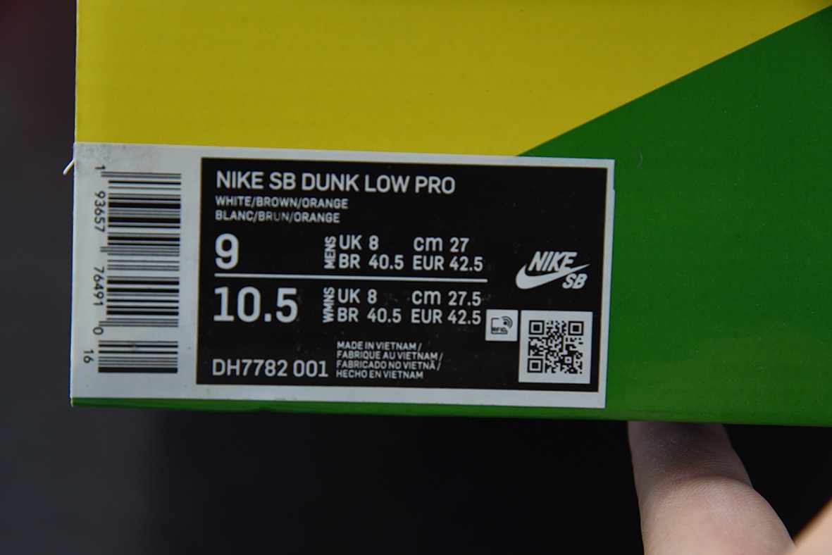 SB Dunk Low Pro SB Dunk Low Pro