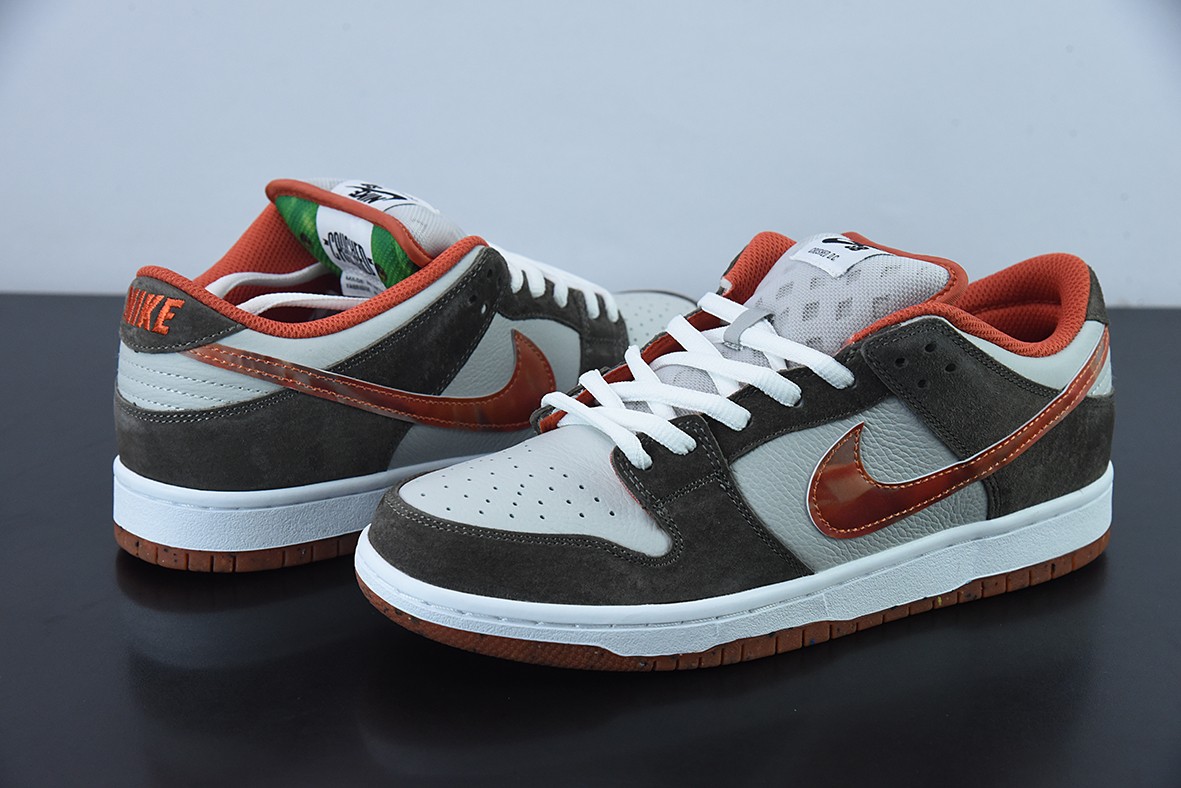 SB Dunk Low Pro SB Dunk Low Pro