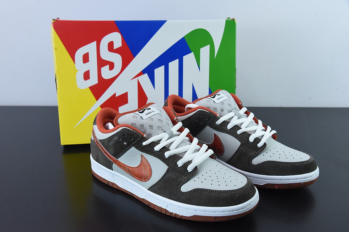 SB Dunk Low Pro SB Dunk Low Pro