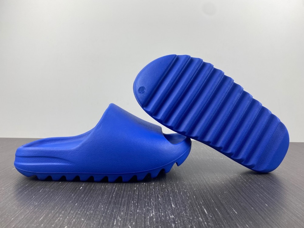 YEEZY SLIDE 'GLOW GREEN' 2022 YEEZY SLIDE 'GLOW GREEN' 2022