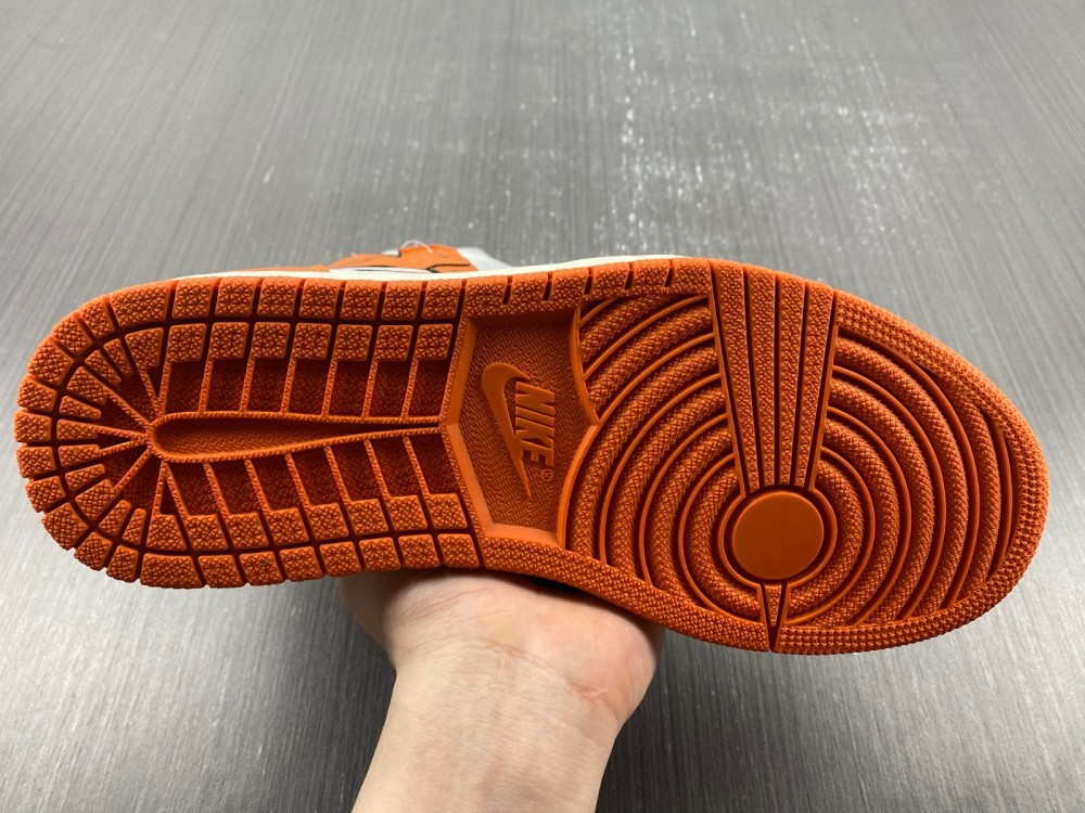 Air Jordan 1 High Air Jordan 1 High