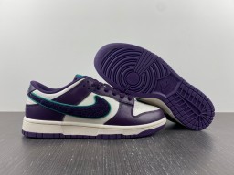 Nike Dunk Low “Chenille Swoosh” Nike Dunk Low “Chenille Swoosh”