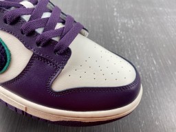 Nike Dunk Low “Chenille Swoosh” Nike Dunk Low “Chenille Swoosh”