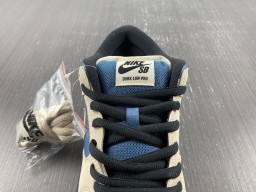 Nike SB Dunk Low Light Cream Thunderstorm Nike SB Dunk Low Light Cream Thunderstorm
