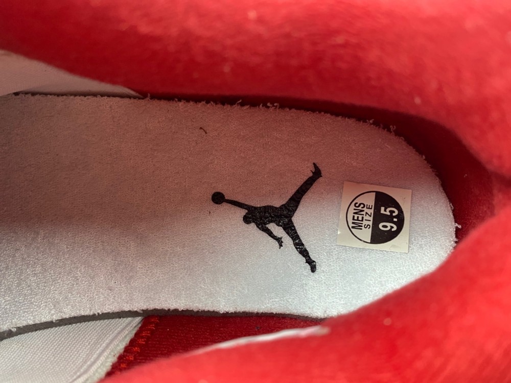 AIR JORDAN 4 RETRO AIR JORDAN 4 RETRO