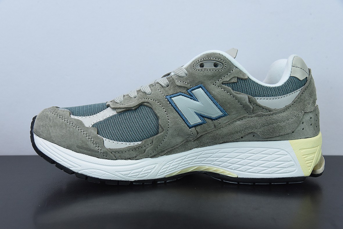New Balance 2002R New Balance 2002R