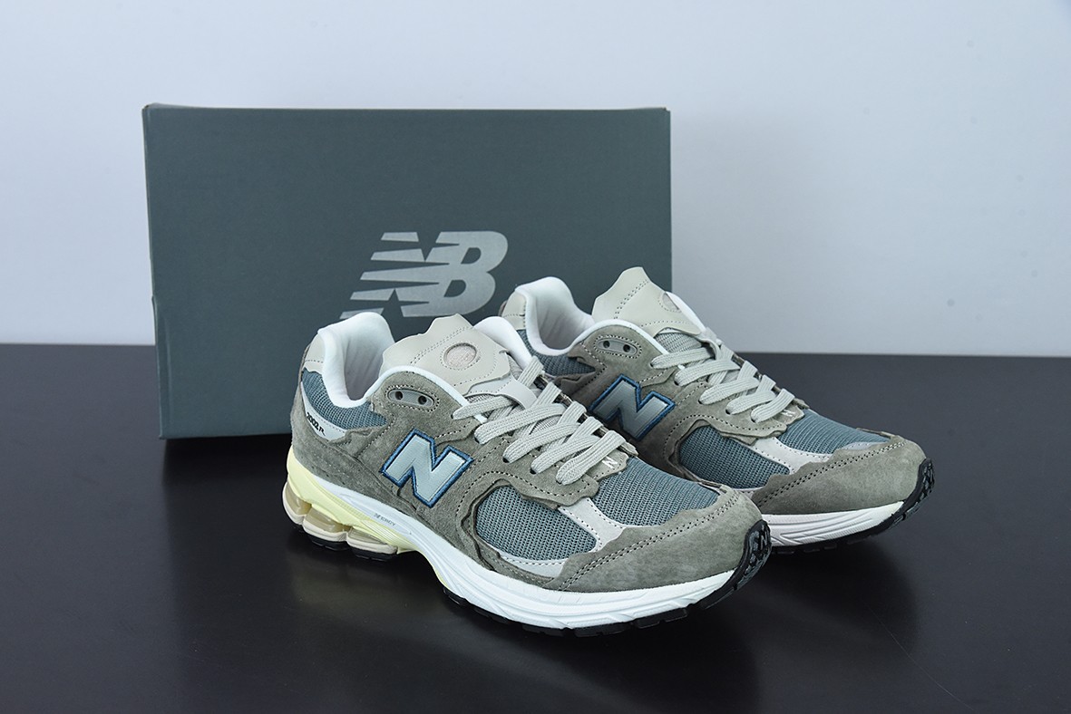 New Balance 2002R New Balance 2002R