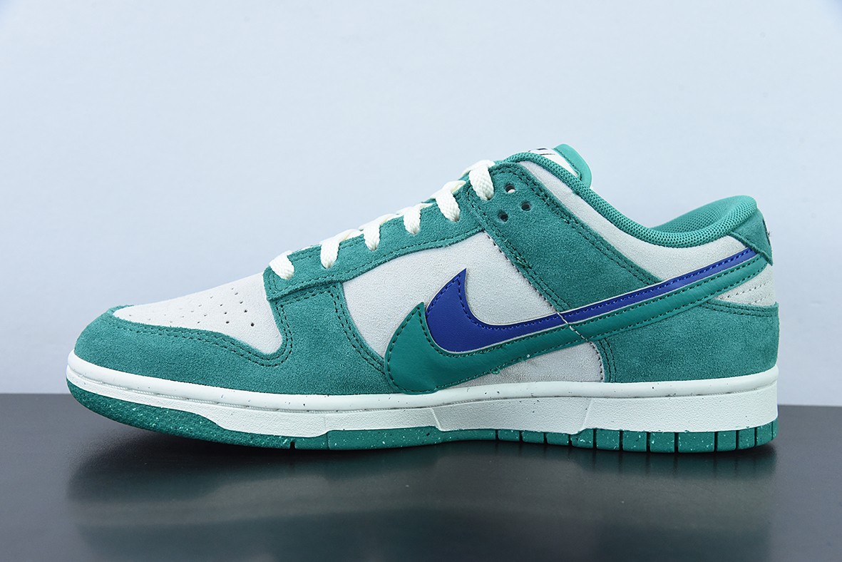 Nk SB Dunk Low SE Nk SB Dunk Low SE