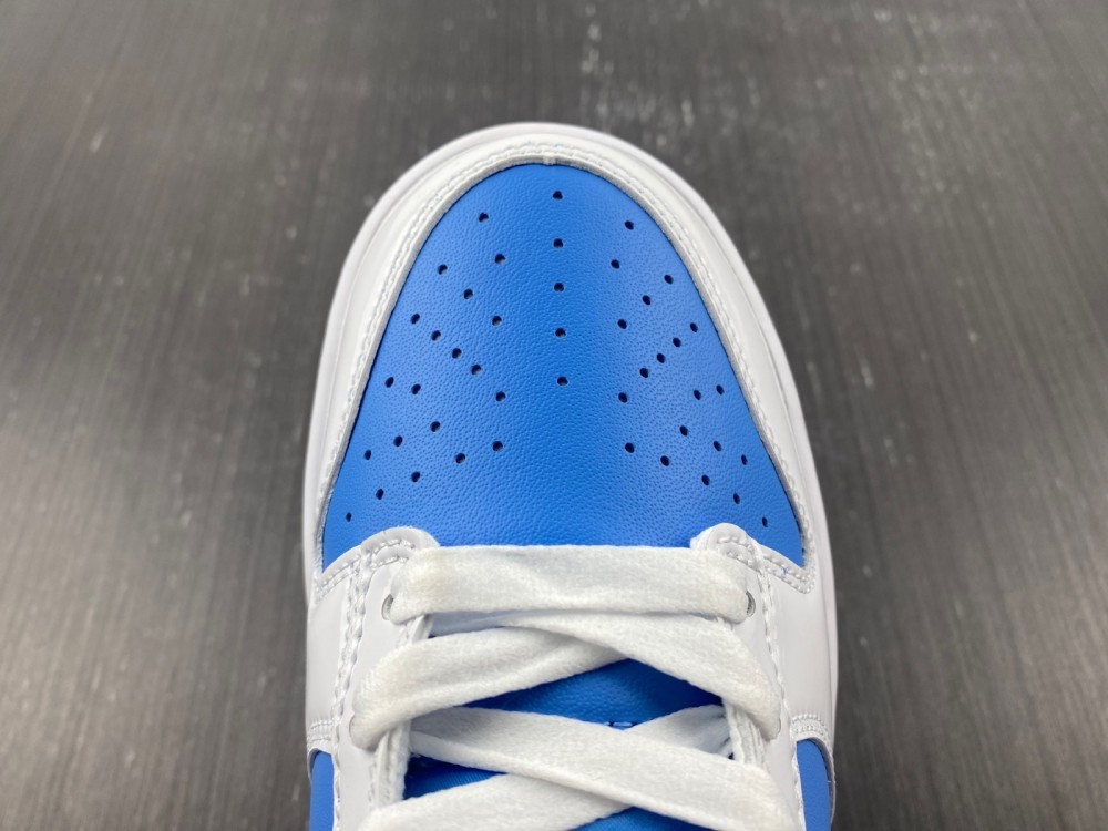 Nike Dunk Low Reverse UNC Nike Dunk Low Reverse UNC