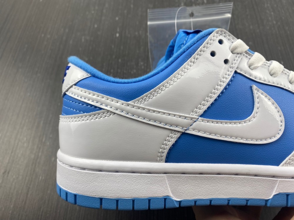 Nike Dunk Low Reverse UNC Nike Dunk Low Reverse UNC