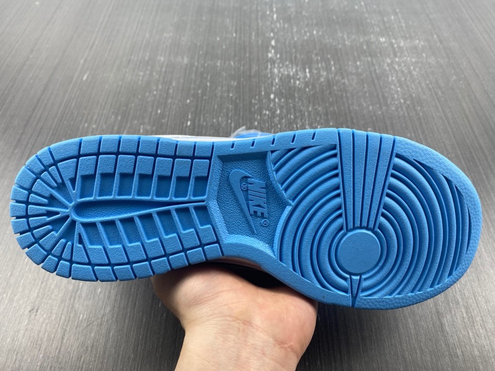 Nike Dunk Low Reverse UNC Nike Dunk Low Reverse UNC
