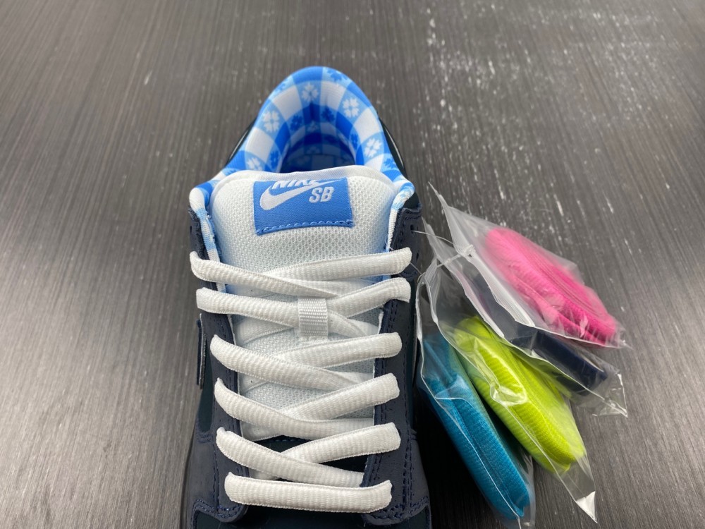 Nike SB Dunk Low Concepts Blue Lobster Nike SB Dunk Low Concepts Blue Lobster
