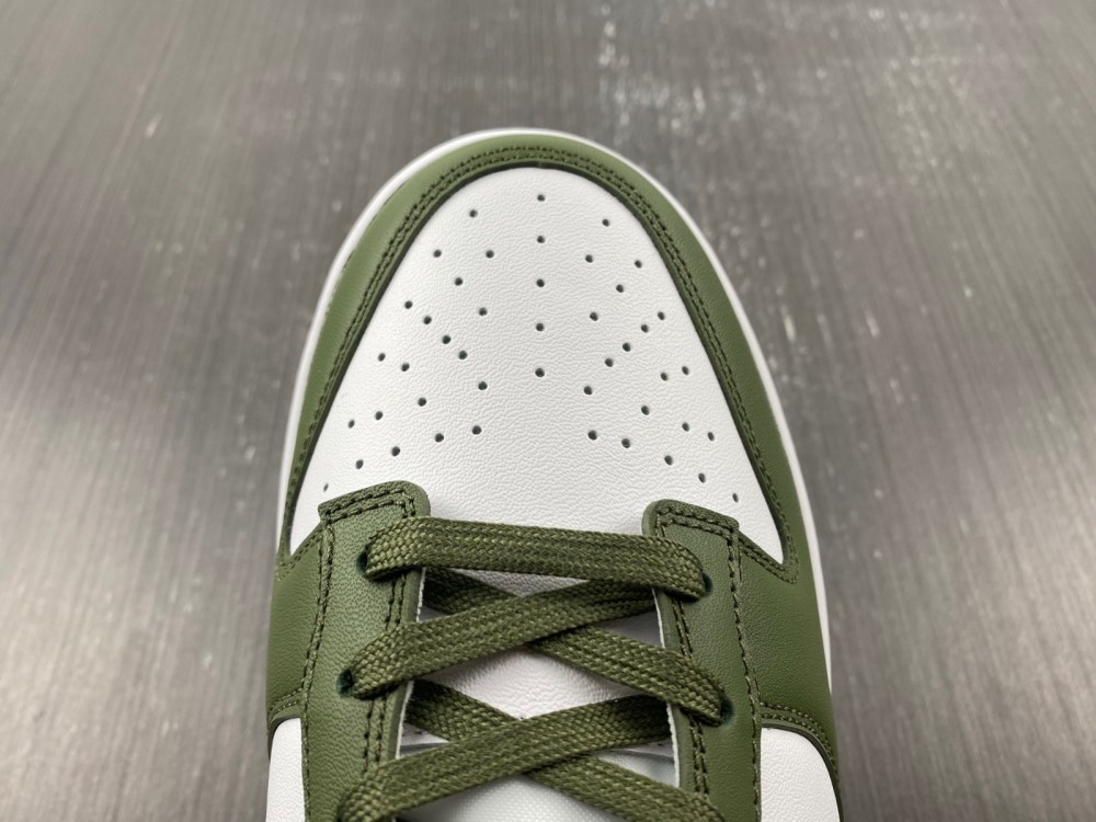 Nike Dunk Low Medium Olive Nike Dunk Low Medium Olive