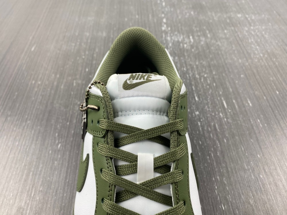 Nike Dunk Low Medium Olive Nike Dunk Low Medium Olive
