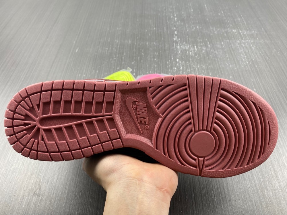 Nike SB Dunk Low Concepts Red Lobster Nike SB Dunk Low Concepts Red Lobster