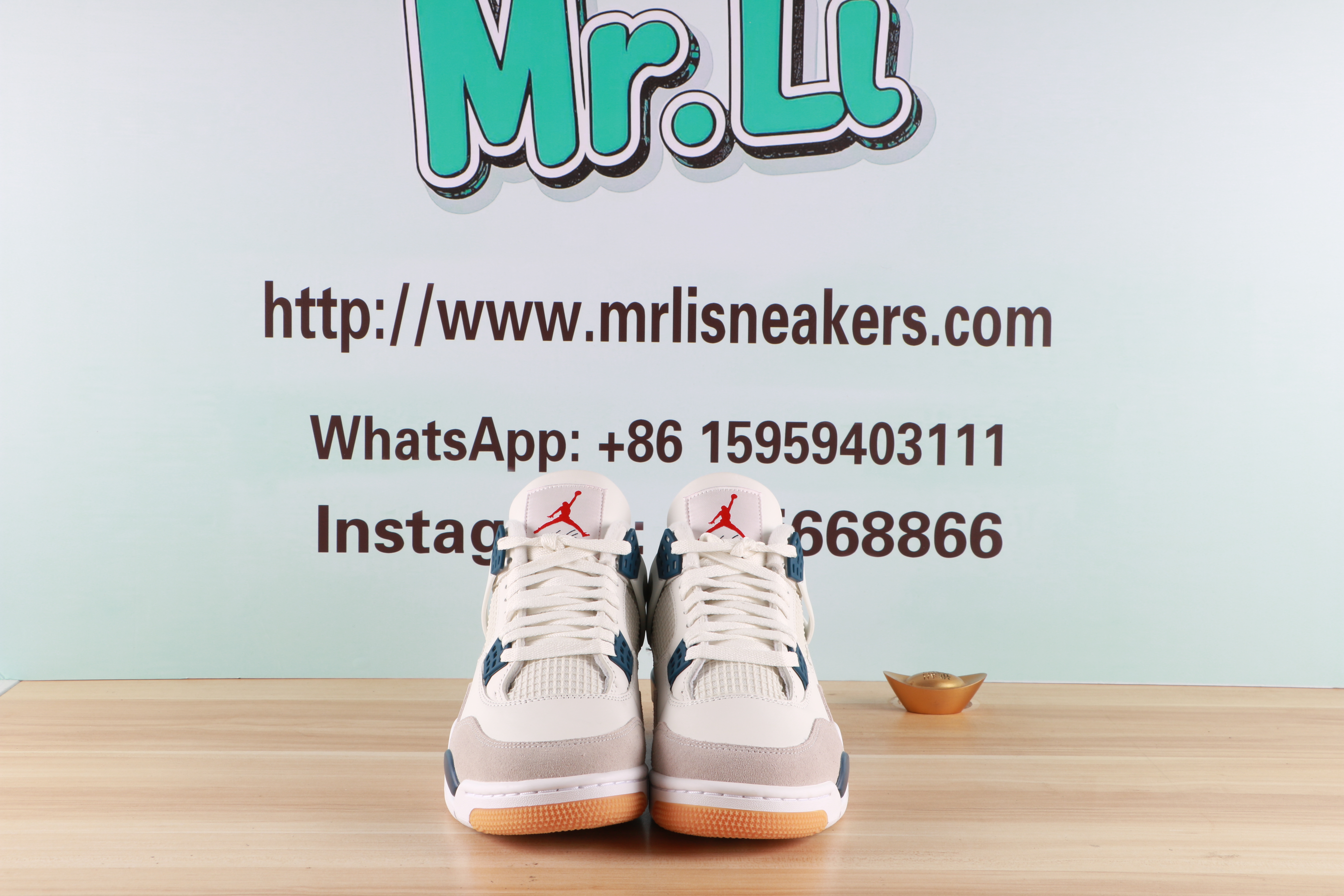 Jordan 4 Retro SB Navy