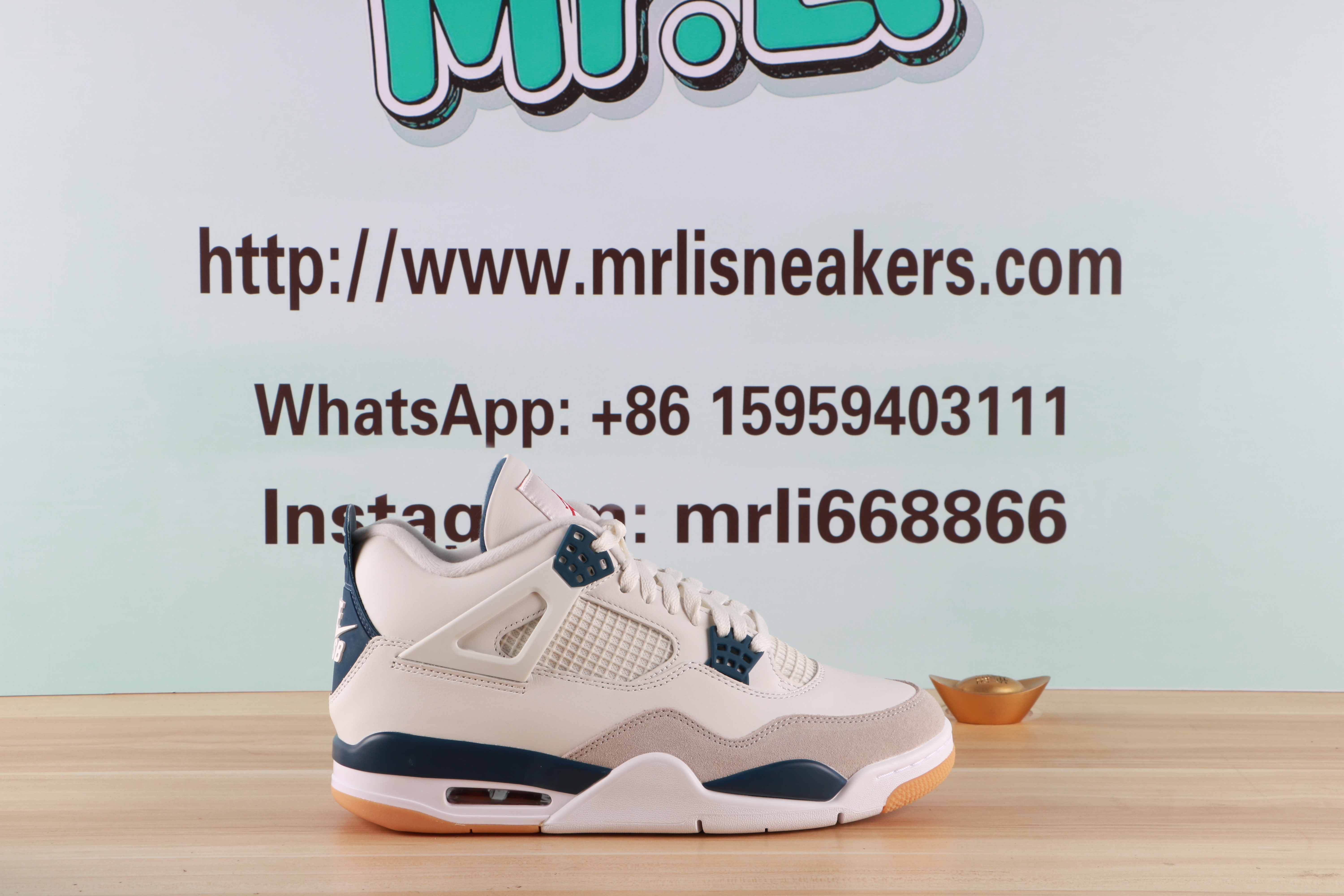 Jordan 4 Retro SB Navy