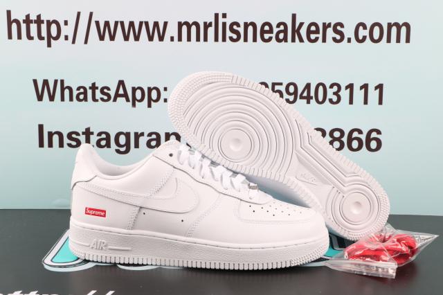 Nike Air Force 1 Low Supreme White