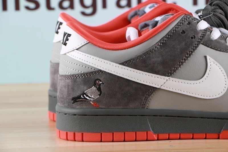 Nike Dunk SB Low Staple NYC Pigeon