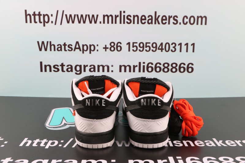 Nike SB Dunk Low TIGHTBOOTH