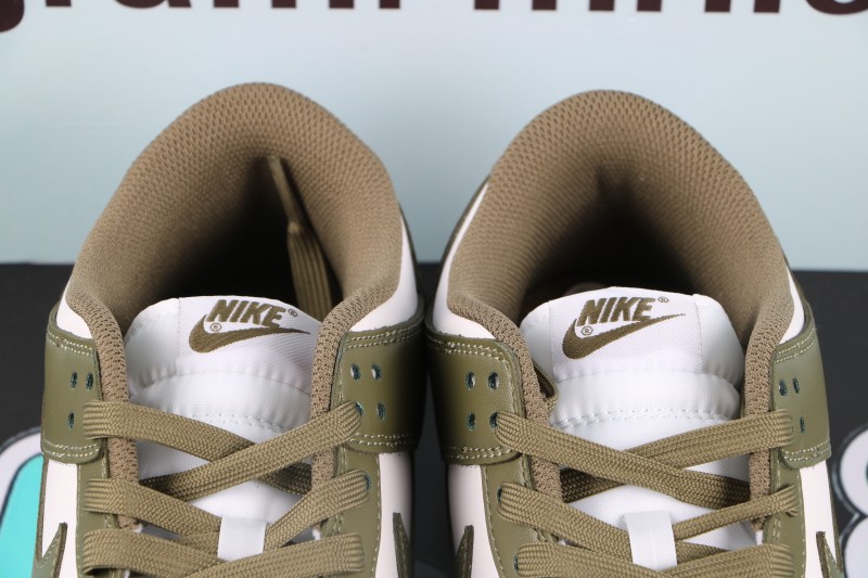 Nike Dunk Low Medium Olive