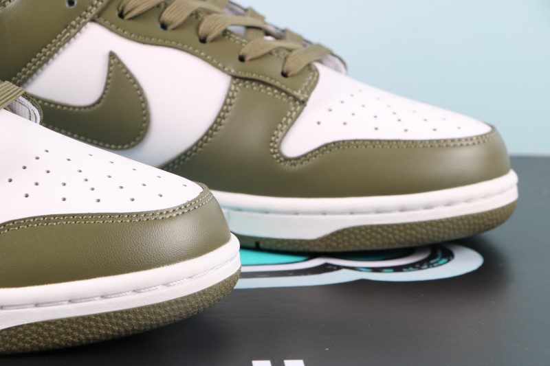 Nike Dunk Low Medium Olive