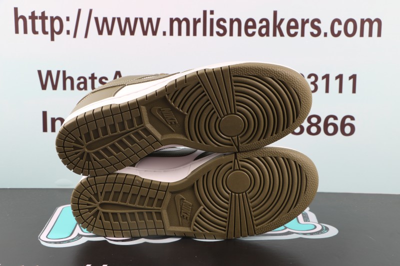 Nike Dunk Low Medium Olive