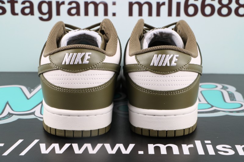 Nike Dunk Low Medium Olive
