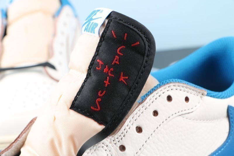 Jordan 1 Low OG Travis Scott Fragment