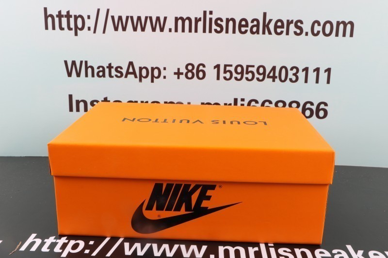 Jordan 1 Retro Low Travis Scott(Louis Vuitton)