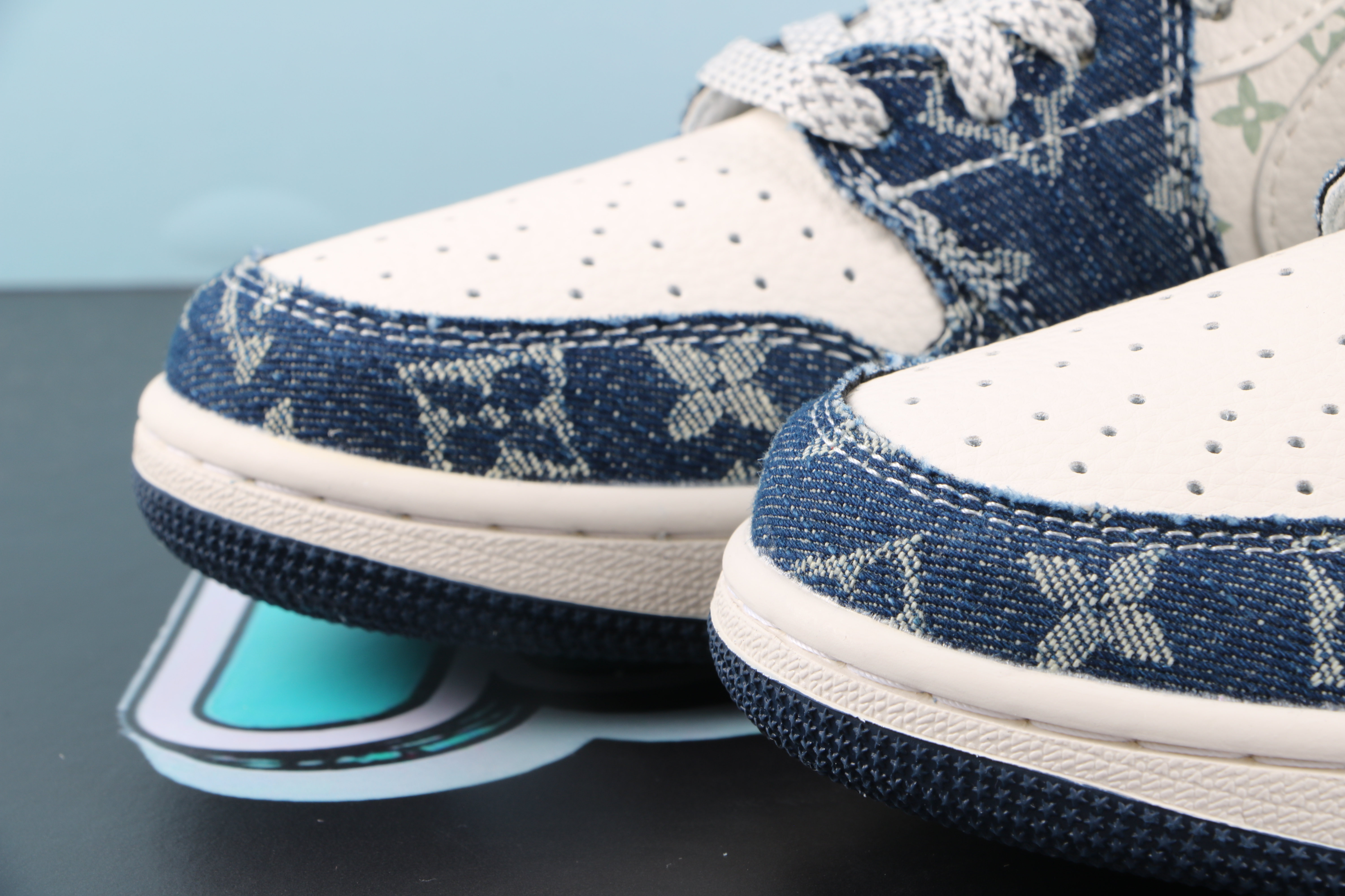 Jordan 1 Retro Low Travis Scott(Louis Vuitton)